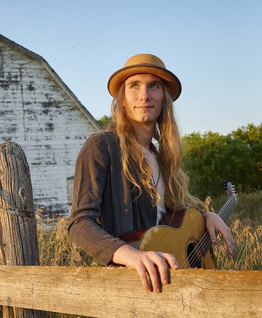 Sawyer Fredericks: Country and Folk artist