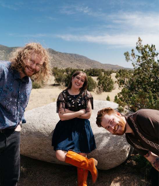 Scout And The Saints: Alternative artist