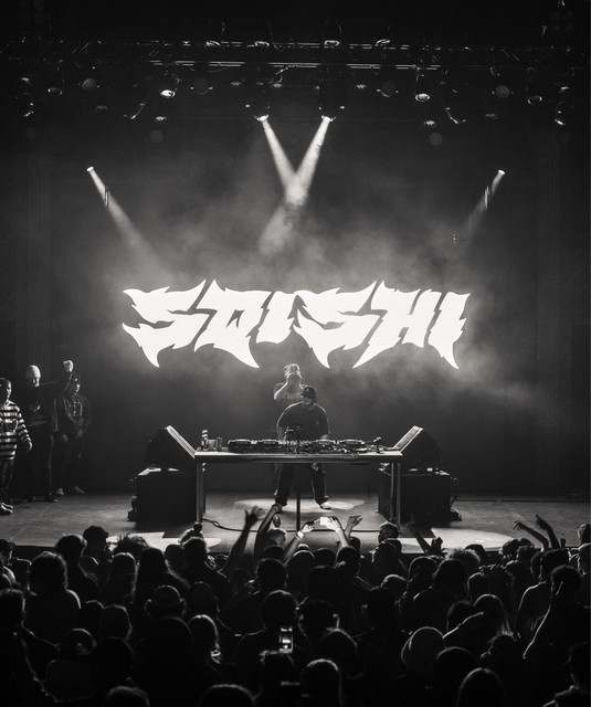 SQISHI: Dance/Electronica artist