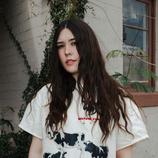 Sydney Sprague: Alternative artist