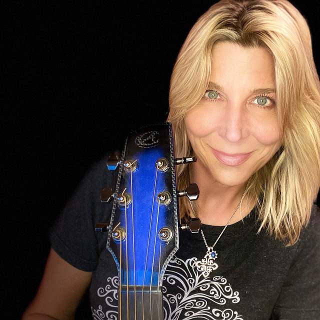 Terri Hendrix: Country and Folk artist