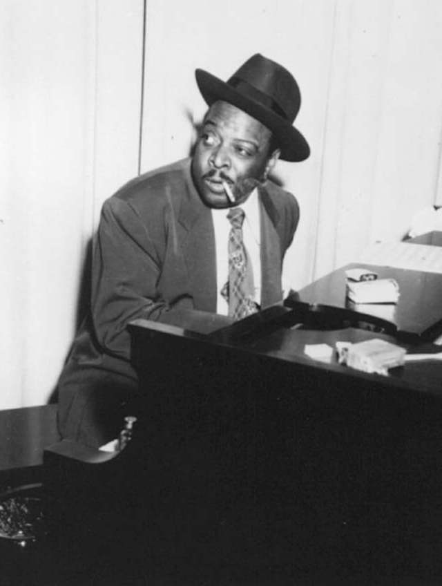 The Legendary Count Basie Orchestra: Classical artist