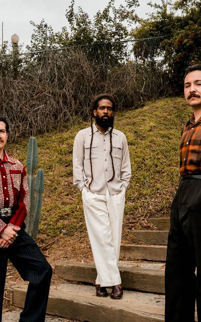 Thee Sacred Souls with LA LOM