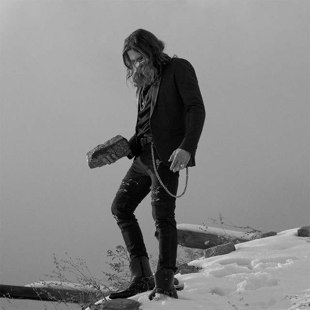 Tim Montana: Country and Folk artist